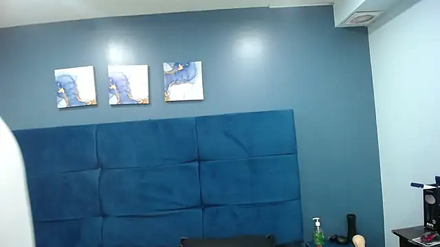 Snapshot of Jheampiiero chatting on October 22, 2025, 12:37 pm Jheampiiero online show from October 22, 2025, 12:37 pm