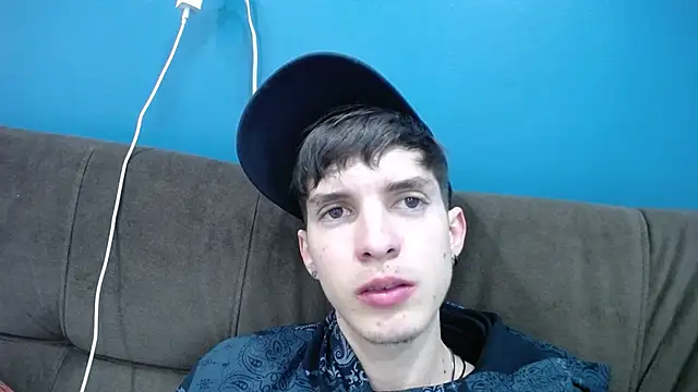 Snapshot of Jheampiiero chatting on November 19, 2025, 1:11 pm Jheampiiero online show from November 19, 2025, 1:11 pm