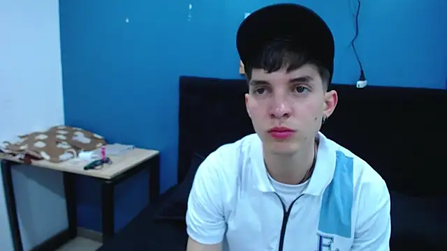 Snapshot of Jheampiiero chatting on November 10, 2025, 2:44 pm Jheampiiero online show from November 10, 2025, 2:44 pm