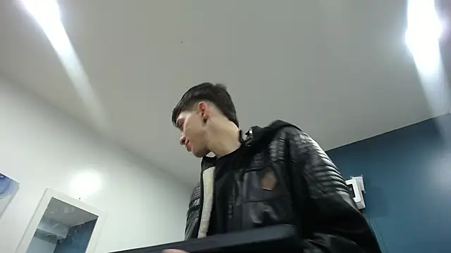 Snapshot of Jheampiiero chatting on November 25, 2025, 12:38 pm Jheampiiero online show from November 25, 2025, 12:38 pm