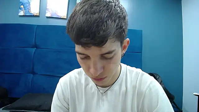 Snapshot of Jheampiiero chatting on October 21, 2025, 12:37 pm Jheampiiero online show from October 21, 2025, 12:37 pm