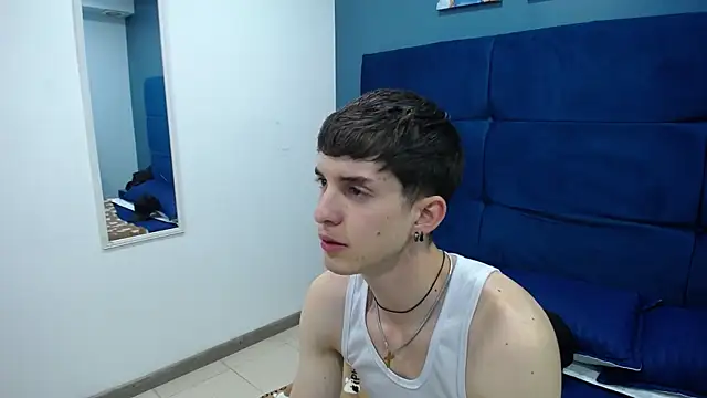 Snapshot of Jheampiiero chatting on October 18, 2025, 1:24 pm Jheampiiero online show from October 18, 2025, 1:24 pm