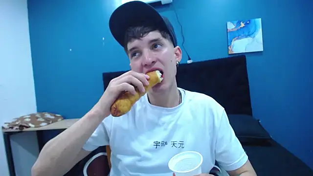 Snapshot of Jheampiiero chatting on November 8, 2025, 1:58 pm Jheampiiero online show from November 8, 2025, 1:58 pm