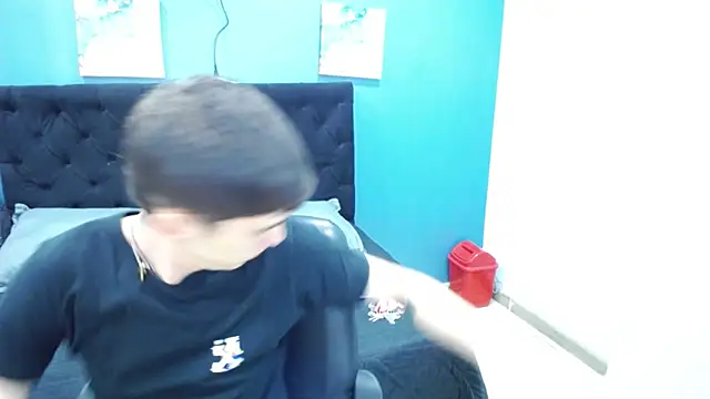 Snapshot of Jheampiiero chatting on October 28, 2025, 1:21 pm Jheampiiero online show from October 28, 2025, 1:21 pm