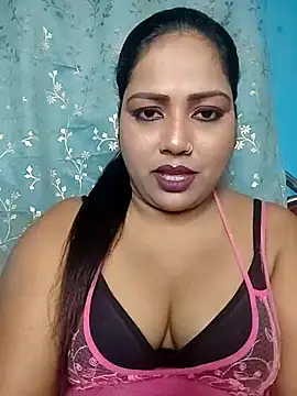 Snapshot of hornypriya696 chatting on November 17, 2025, 4:44 pm hornypriya696 online show from November 17, 2025, 4:44 pm