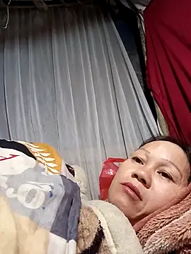 MaiHoa69 online show from November 4, 2025, 6:33 pm