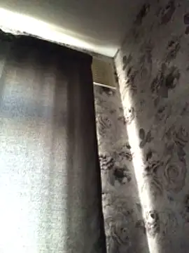 Naughtyguy737 online show from May 26, 2026, 7:17 am