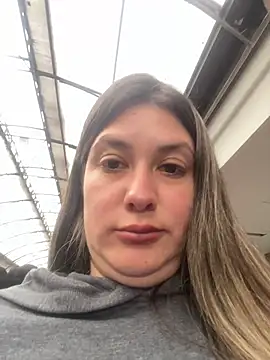 Snapshot of Abby-LS chatting on January 9, 2026, 9:33 pm Abby-LS online show from January 9, 2026, 9:33 pm