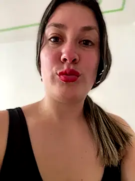 Abby-LS online show from November 24, 2025, 7:14 pm