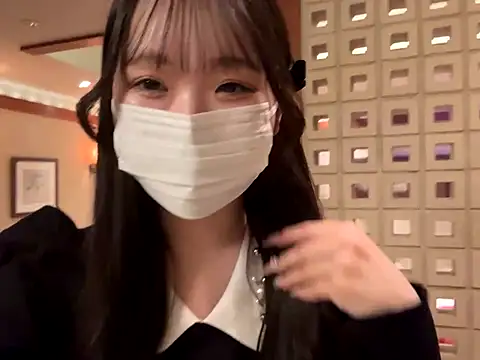 Snapshot of nano-da-u chatting on October 11, 2025, 1:56 pm nano-da-u online show from October 11, 2025, 1:56 pm