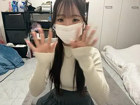 Snapshot of nano-da-u chatting on October 13, 2025, 2:40 pm nano-da-u online show from October 13, 2025, 2:40 pm