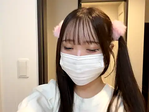 Snapshot of nano-da-u chatting on October 14, 2025, 4:18 pm nano-da-u online show from October 14, 2025, 4:18 pm