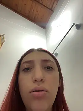 Snapshot of Paulina-Wells chatting on October 13, 2025, 9:38 pm Paulina-Wells online show from October 13, 2025, 9:38 pm