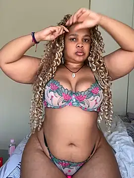 XXXquisiteVixen online show from November 30, 2025, 2:40 pm