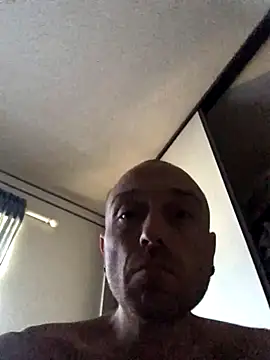 nathanlewrbsn online show from September 20, 2025, 7:19 pm