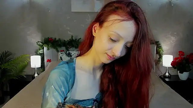 Daria J online show from December 20, 2025, 4:04 am