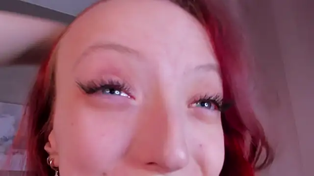 Snapshot of Daria_J chatting on February 28, 2026, 4:12 am Daria J online show from February 28, 2026, 4:12 am