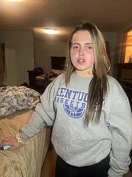 JuicyExxxperience online show from December 19, 2025, 1:57 pm