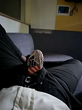 hotboy43339 online show from October 17, 2025, 11:06 pm