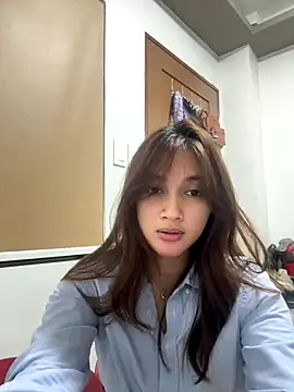 LanySylvia online show from October 20, 2025, 3:01 pm