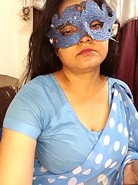 MEERAcle online show from March 9, 2026, 3:32 am