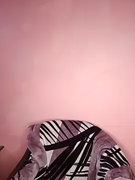 MEERAcle online show from January 13, 2026, 5:28 pm