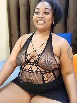 Snapshot of BigAssjuicy26 chatting on November 14, 2025, 7:06 pm BigAssjuicy26 online show from November 14, 2025, 7:06 pm