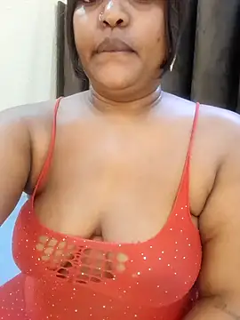 Snapshot of BigAssjuicy26 chatting on November 13, 2025, 6:23 pm BigAssjuicy26 online show from November 13, 2025, 6:23 pm