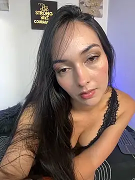 fetish foot  online show from October 16, 2025, 4:04 pm