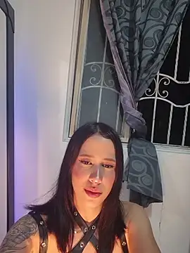 Snapshot of KLOE_LUSTX chatting on March 3, 2026, 11:56 pm KLOE LUSTX online show from March 3, 2026, 11:56 pm