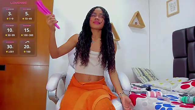 Snapshot of miiarod chatting on October 12, 2025, 12:28 pm miiarod online show from October 12, 2025, 12:28 pm