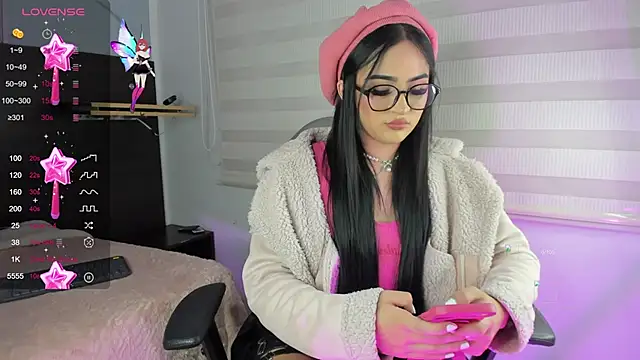 Snapshot of miss__ivyy chatting on October 5, 2025, 10:55 pm miss ivyy online show from October 5, 2025, 10:55 pm