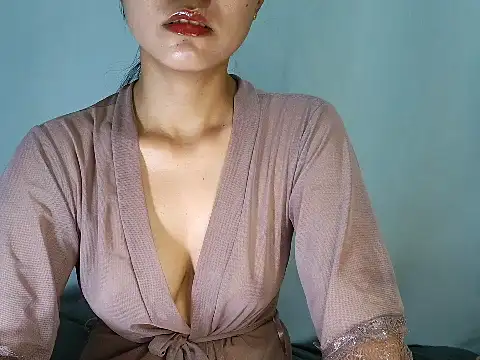 Sweet thea19 online show from October 19, 2025, 4:32 pm