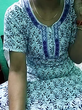 Apurvaa online show from December 4, 2025, 4:06 pm