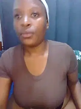 MrsMxx25 online show from October 10, 2025, 2:23 am