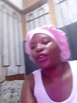 MrsMxx25 online show from October 20, 2025, 3:23 pm