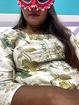 Naughty-Kamini online show from September 28, 2025, 4:58 pm