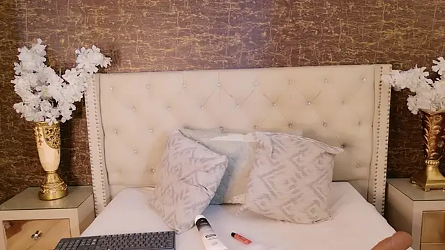 Snapshot of kaylie_mitchel chatting on October 9, 2025, 11:16 pm kaylie mitchel online show from October 9, 2025, 11:16 pm