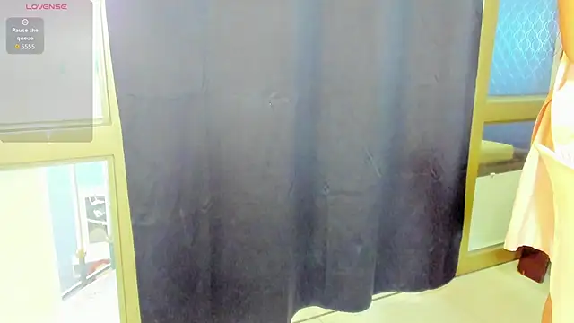 Snapshot of Sweet_Sariita chatting on September 13, 2025, 2:50 pm Sweet Sariita online show from September 13, 2025, 2:50 pm