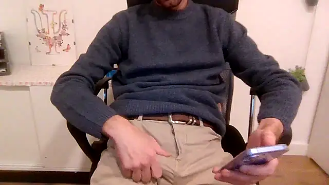 Snapshot of Edu7911 chatting on November 28, 2025, 11:43 am Edu7911 online show from November 28, 2025, 11:43 am