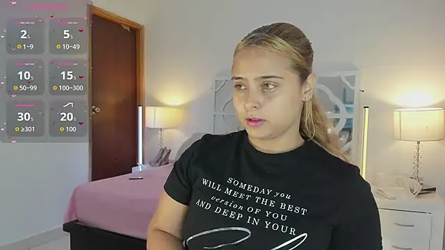 Snapshot of MikaelaStone chatting on March 3, 2026, 11:17 am MikaelaStone online show from March 3, 2026, 11:17 am