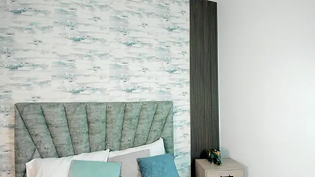 ShanelEvans online show from October 22, 2025, 6:40 pm