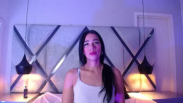 KendallMonet online show from September 9, 2025, 2:37 pm
