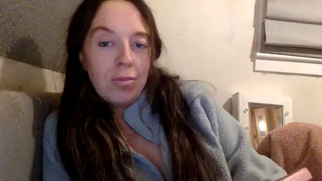 Bellababexox online show from March 30, 2026, 6:04 am