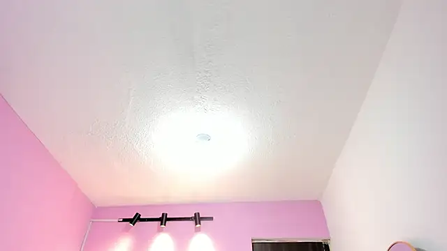 Snapshot of AndreaSweet2 chatting on October 9, 2025, 7:58 pm AndreaSweet2 online show from October 9, 2025, 7:58 pm