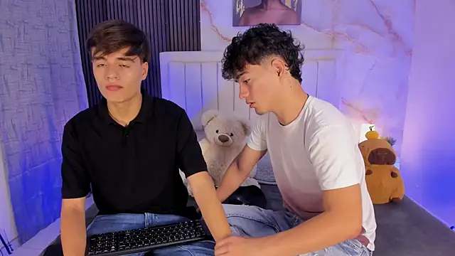 Snapshot of sweet_petter chatting on September 25, 2025, 12:22 pm sweet petter online show from September 25, 2025, 12:22 pm