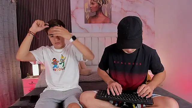 Snapshot of sweet_petter chatting on October 15, 2025, 12:35 pm sweet petter online show from October 15, 2025, 12:35 pm