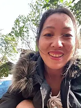 Huong-Ly online show from December 21, 2025, 2:03 am