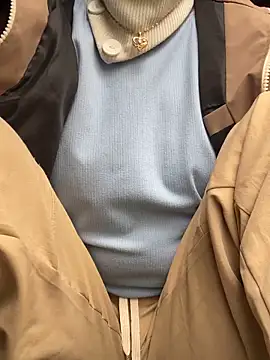 Huong-Ly online show from February 23, 2026, 3:41 am