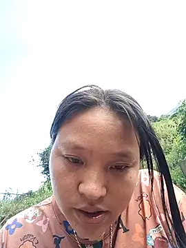 MuiNay online show from October 18, 2025, 9:11 am